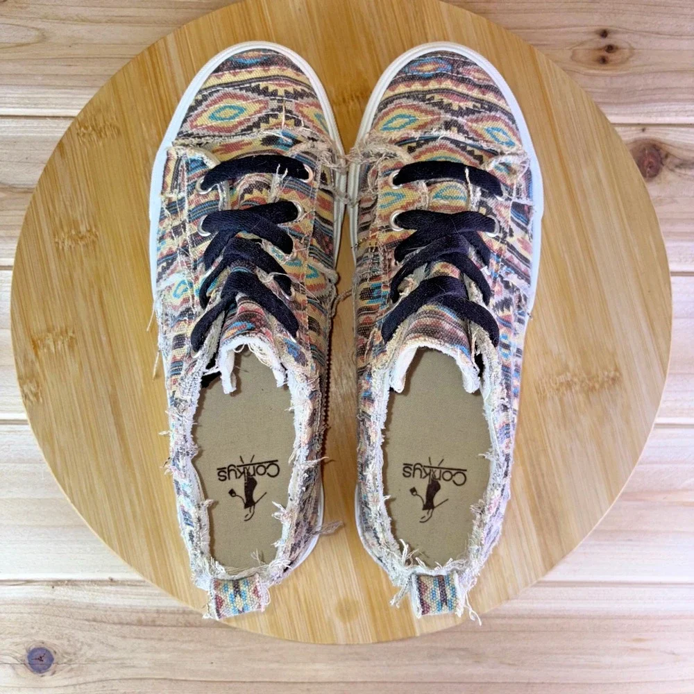 Corkys Slip On Sneakers Womens 8 Babalu Distressed Multicolor Aztec Print Shoes